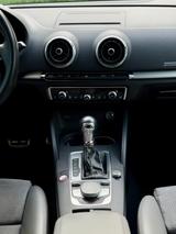 Audi S3 2.0 TFSI S tronic quattro Sportback - - Audi S3: Sportback Tronic