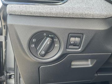 Bild 12 Skoda Kamiq 1.0 TSI 130 Jahre - DAB - Allwetter - RFK