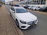 Mercedes-Benz T-Modell E 300 d,Navi,Kamera,AHK,GSD,AMG-LINE - Mercedes-Benz E 300 in Duisburg