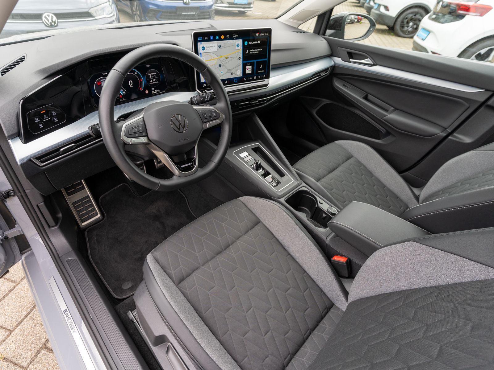Volkswagen Golf - Bild 12