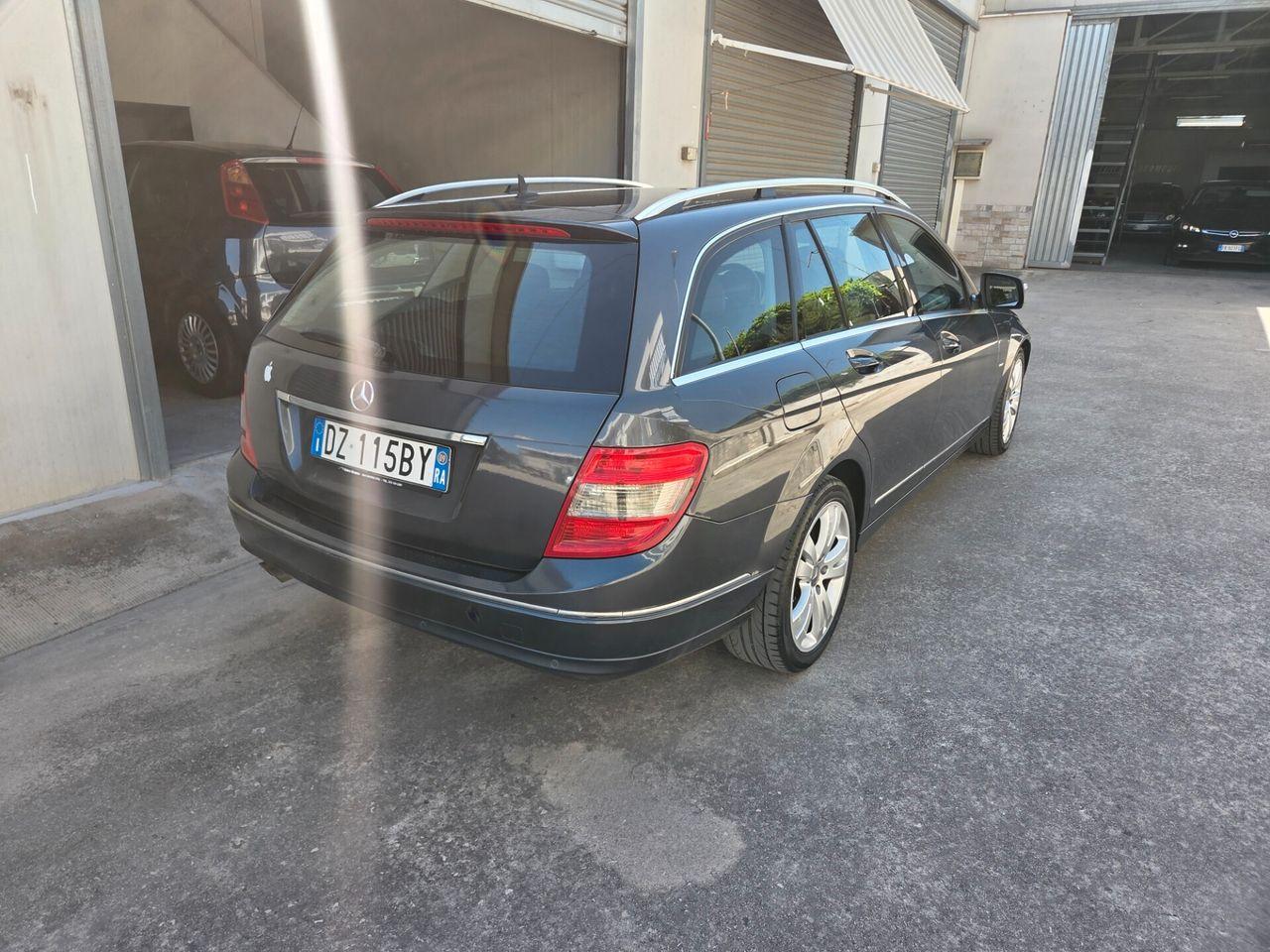 Mercedes-Benz C220 2010 — photo 6