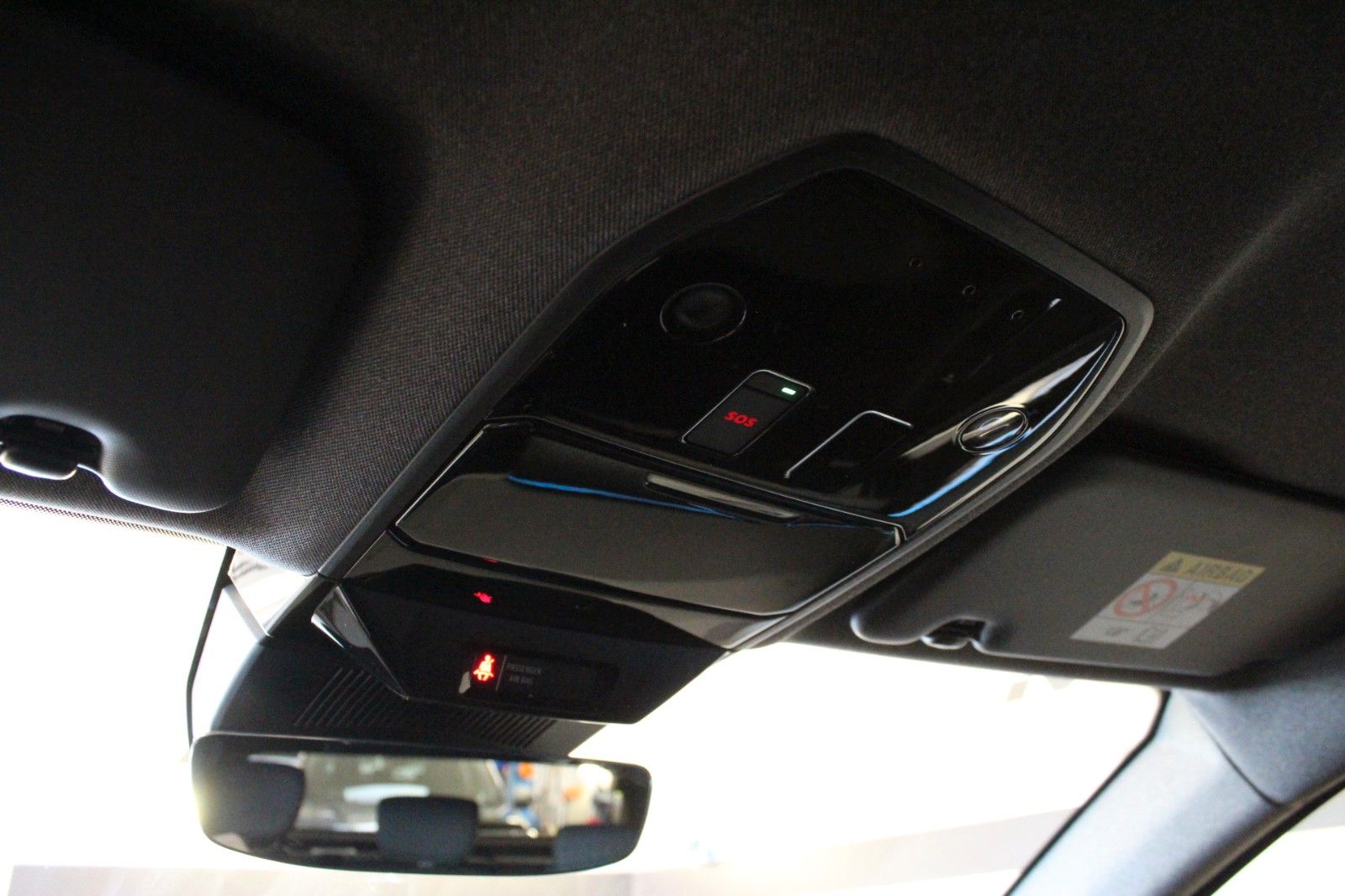 Fahrzeugabbildung Renault Austral Mild Hybrid 160 Techno *Allwetterreifen*