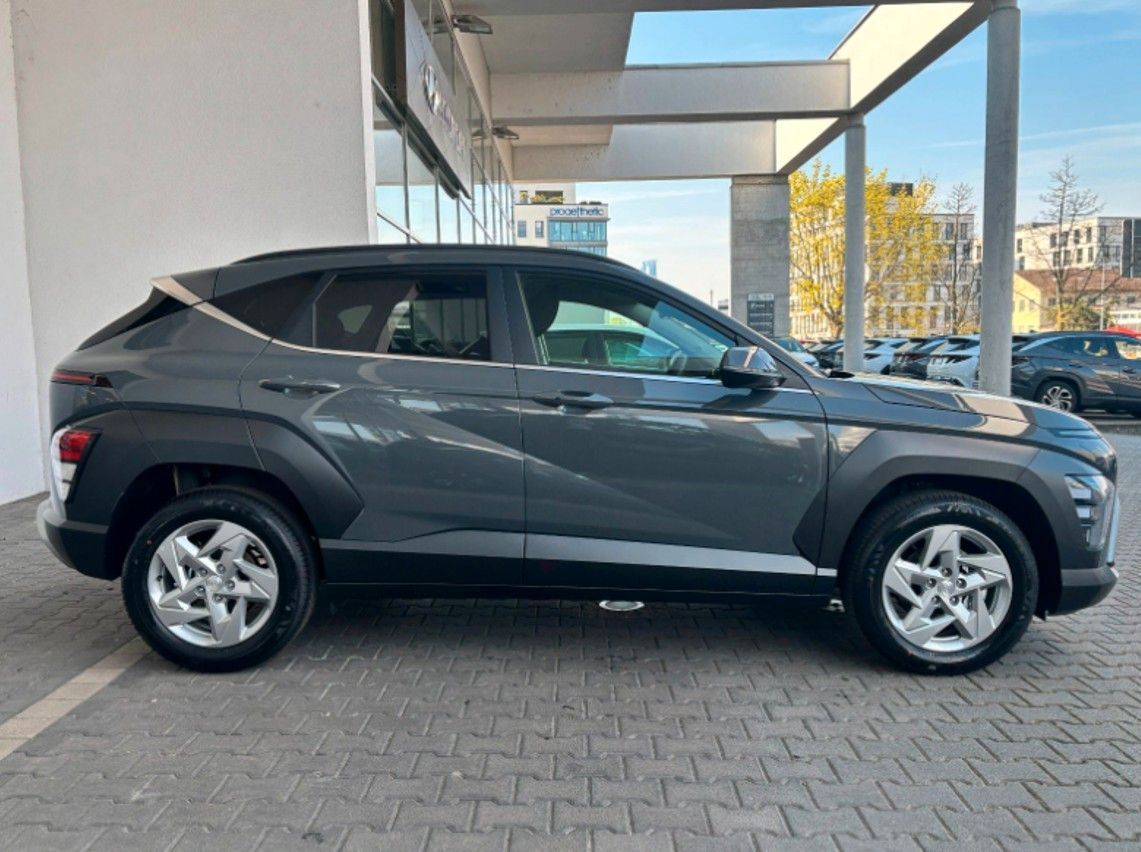 Fahrzeugabbildung Hyundai Kona 1.6 T-GDI Select LED,Navi,ACC,Kam.,KeyLess