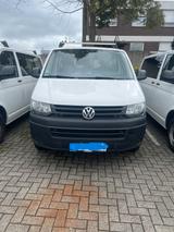 Volkswagen T5 Transporter - Volkswagen T5: Firmenfahrzeug