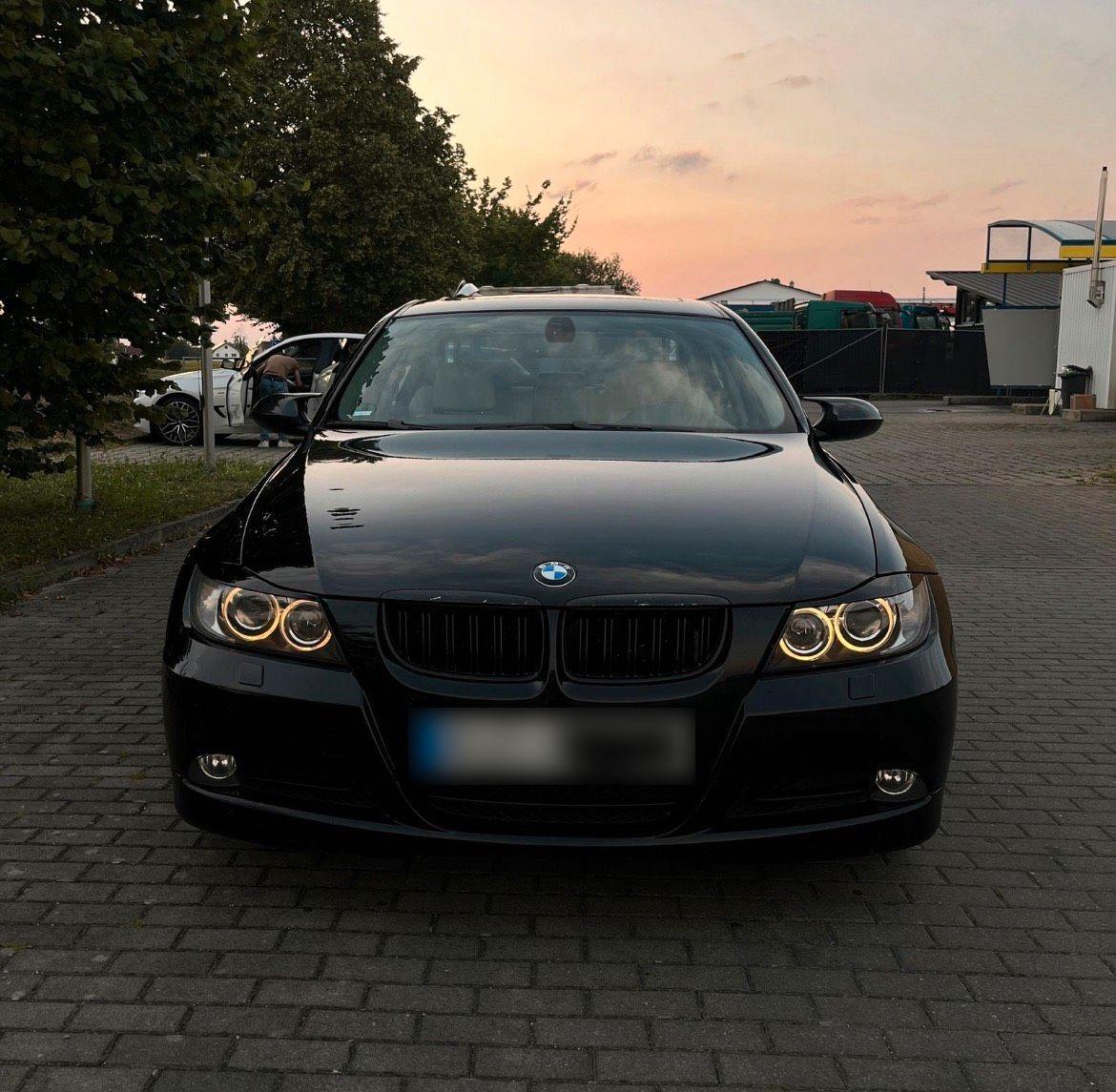 BMW 320