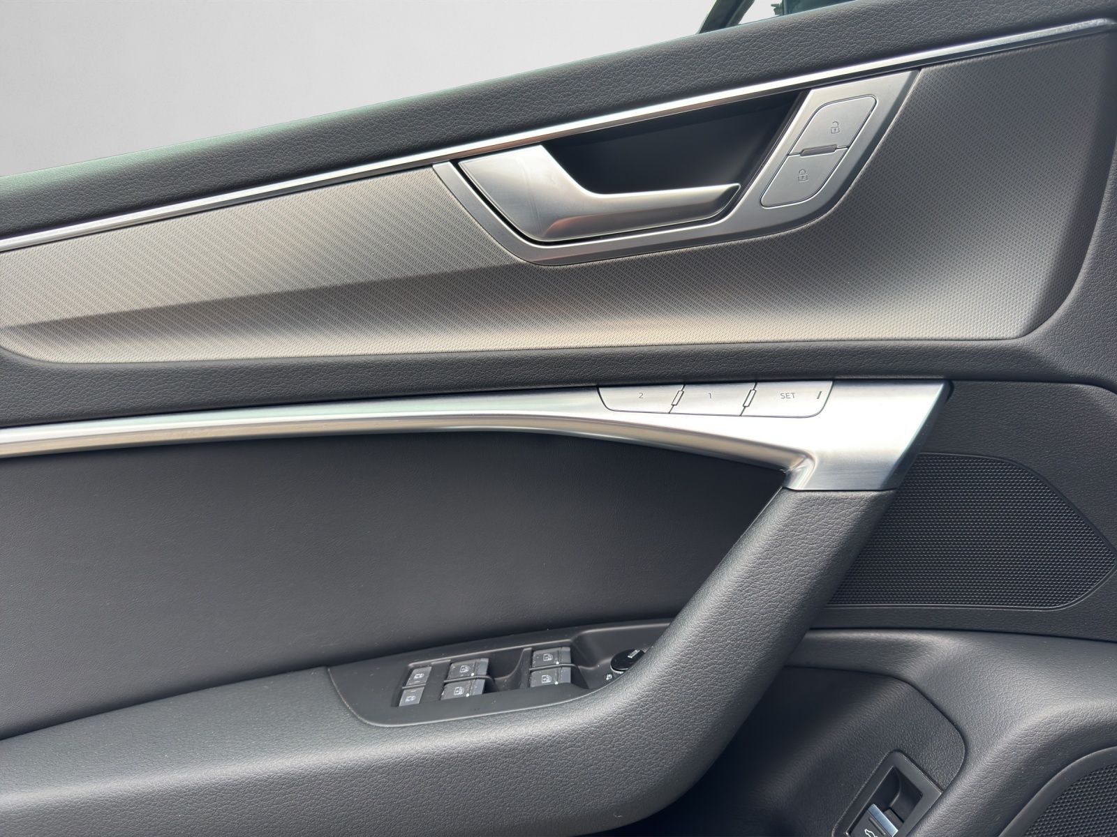 Audi A6 - Bild 14