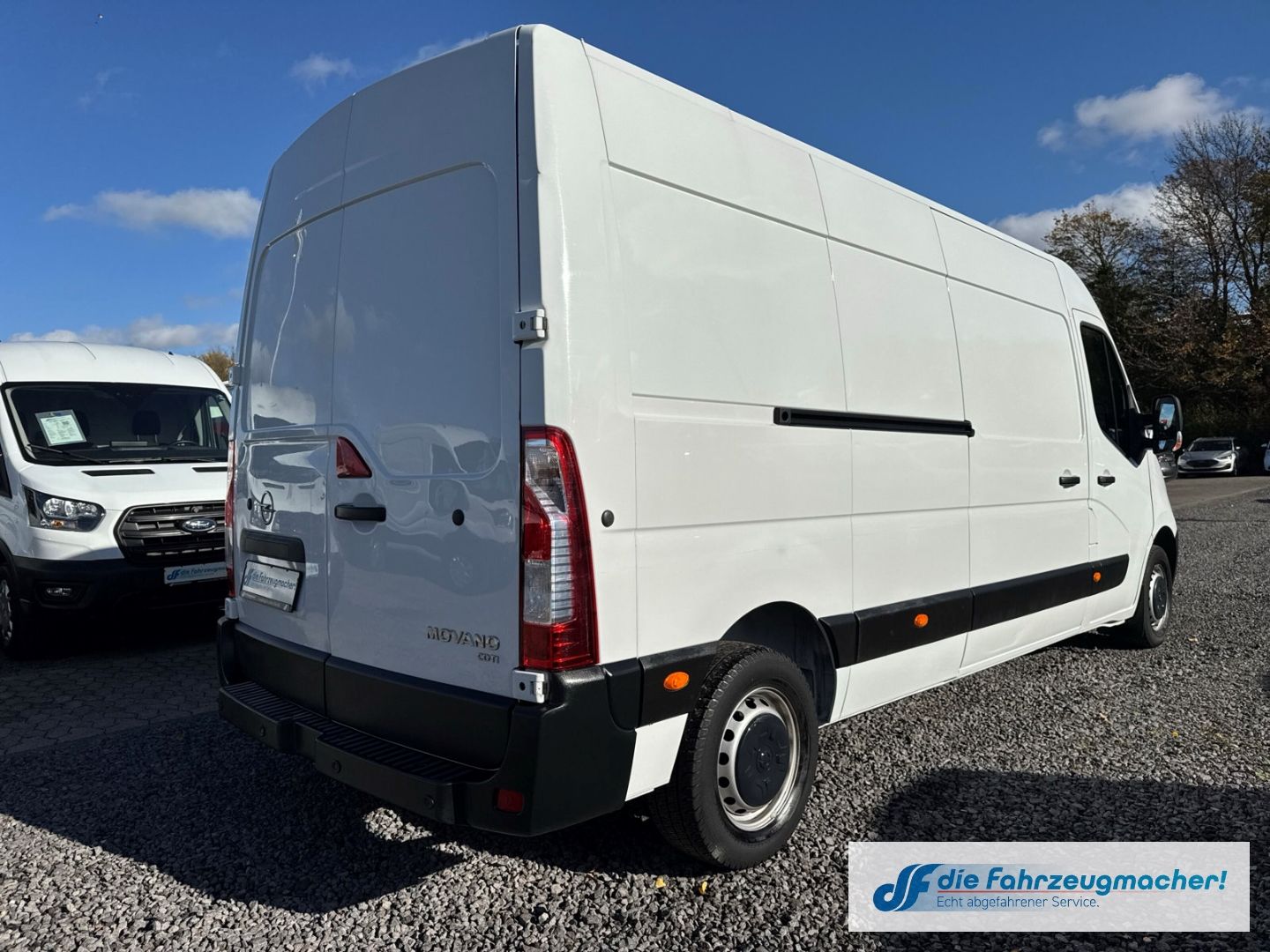 Fahrzeugabbildung Opel Movano B Kasten Kombi HKa L3H2 3,5t 2.3 CDTI Bit