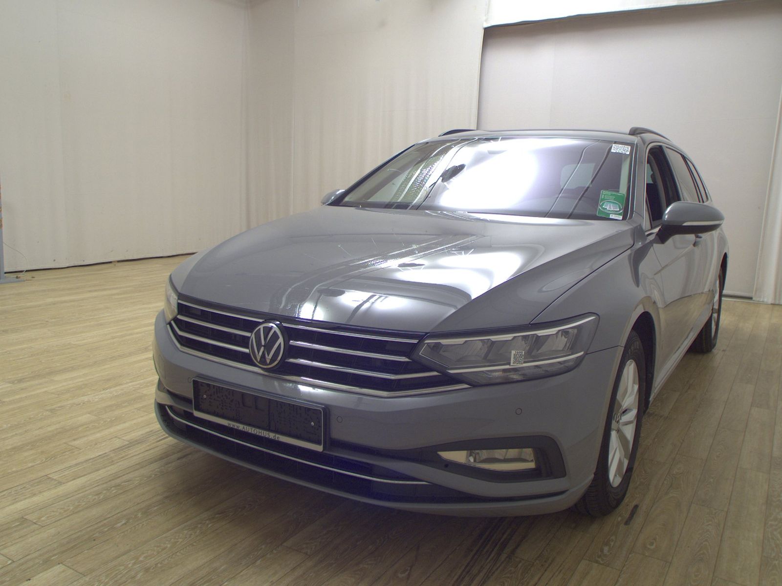 Volkswagen Passat Variant 2.0 TDI Business Navi LED AID RfK imagem 2