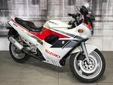 Suzuki GSX 750 F - SUZUKI 1990 750