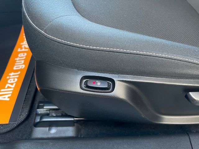 Smart ForTwo coupe 52kW *19%MwSt*MFL*NAVI*SHZ*