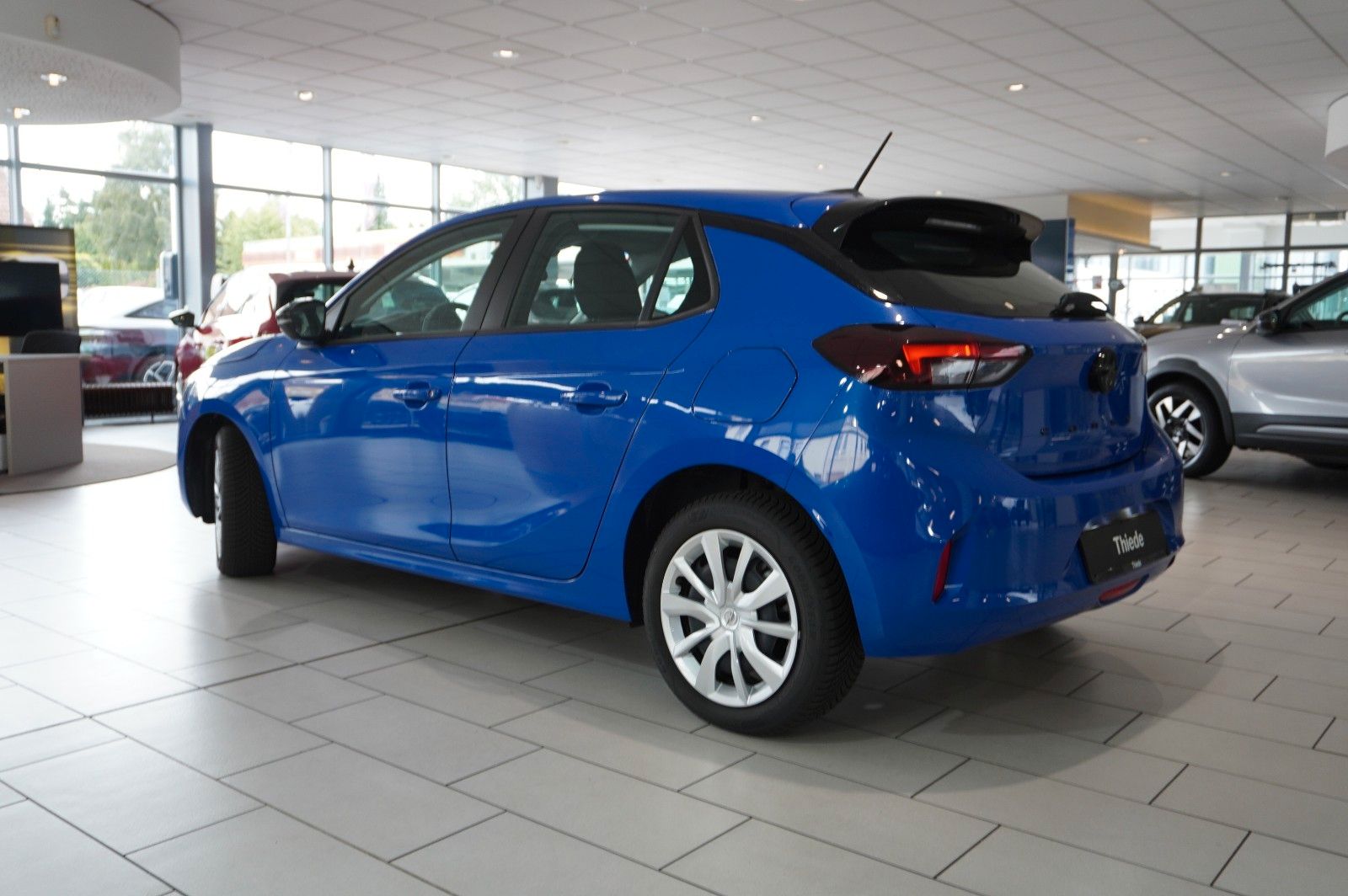 Fahrzeugabbildung Opel Corsa F 1.2T EDITION NAVI/LED/SPORT/SHZ/PDC/DAB+