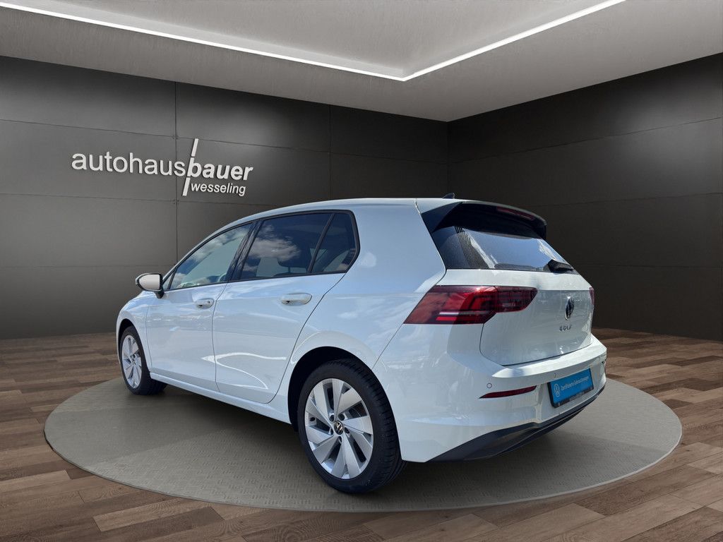 Volkswagen Golf VIII 1.5 TSI Life *Licht+Sicht,Winterpaket, imagem 3