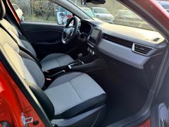 Fahrzeugabbildung Clio V Evolution 1.6 E-TECH Hybrid 145 Kamera/Al