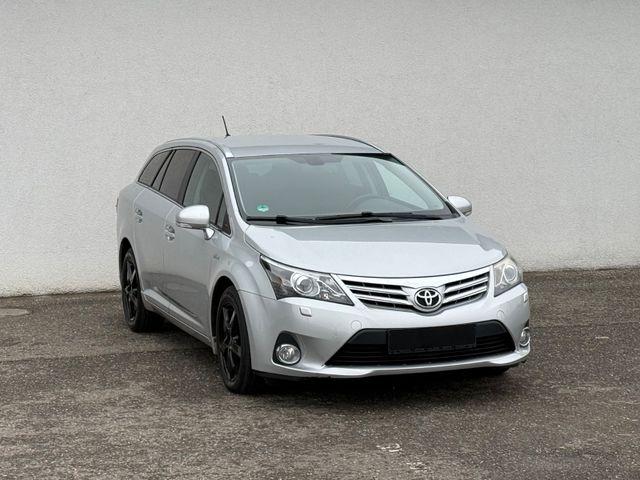 Toyota Avensis Kombi 2.2 D-4D Aut. Executive
