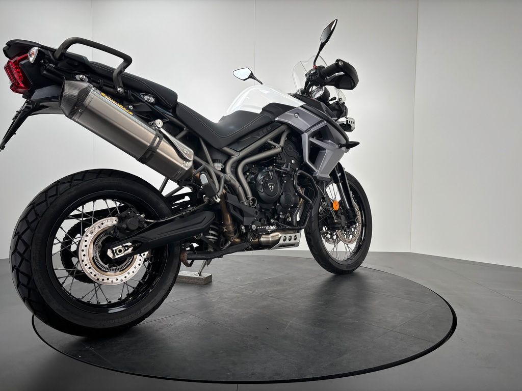Fahrzeugabbildung Triumph TIGER 800 XCA *ARROW *SITZHEIZUNG