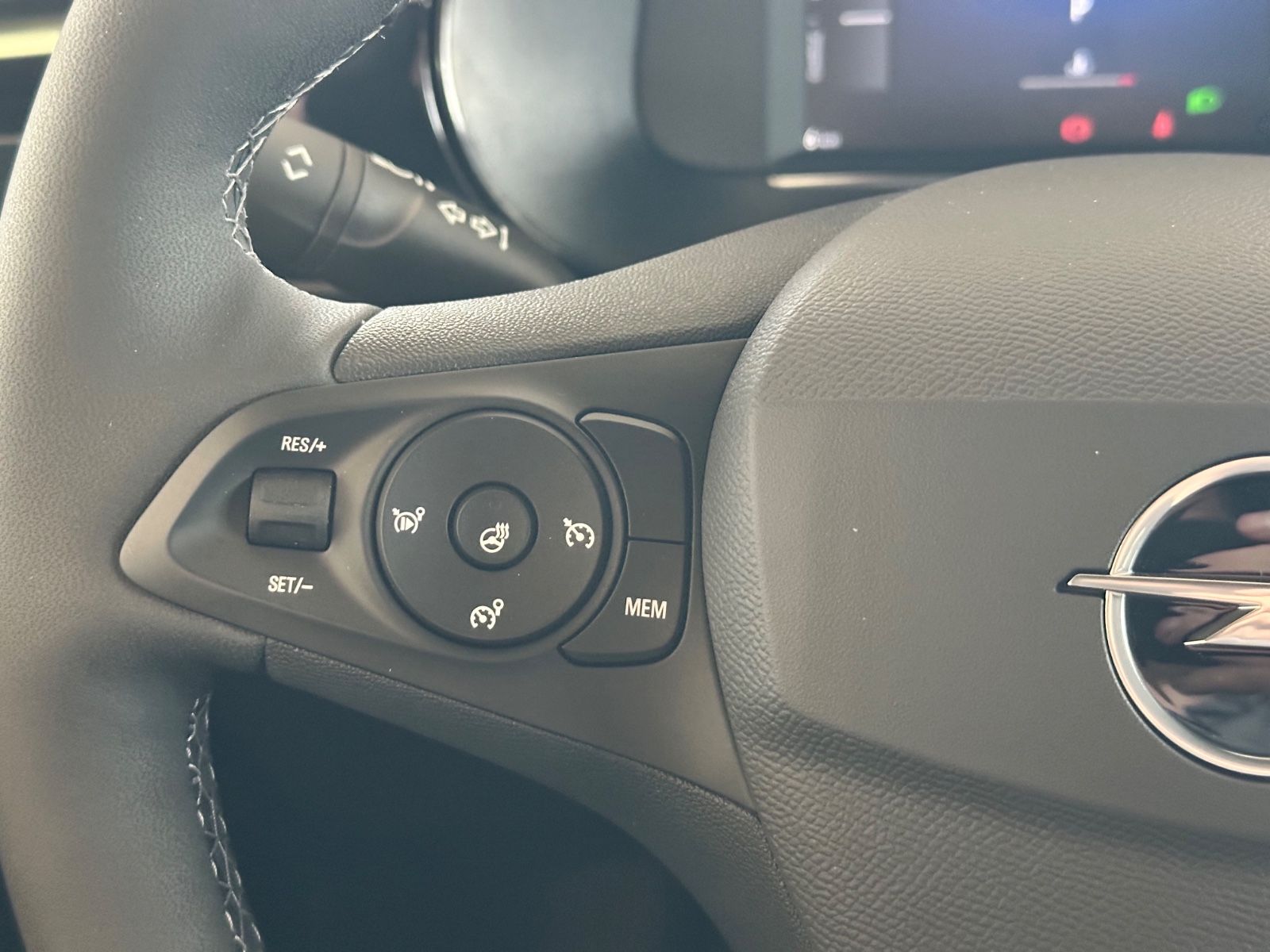 Fahrzeugabbildung Opel Corsa F YES*Carplay*Allwetter*SHZ*LHZ*PDC*LED