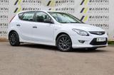 Hyundai i30 FIFA WM Edition|Klima|Radio|Isofix|AUX|USB - Hyundai i30: Fifa Wm Edition