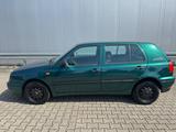 Volkswagen Golf 1.8 Automatik Klima 5 Türig 80.000TKM - Volkswagen Golf mit Benzin-Antrieb: Grün, Schiebedach, Limousine
