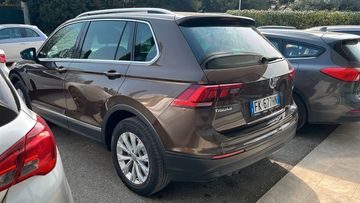 Volkswagen Tiguan - 2