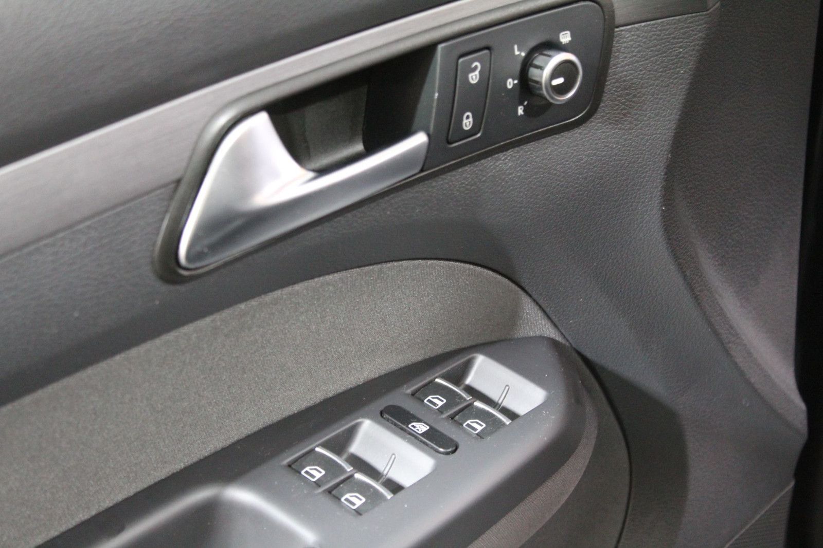 VW Touran Comfortline Klimaautomatik Sitzheiz. AHK