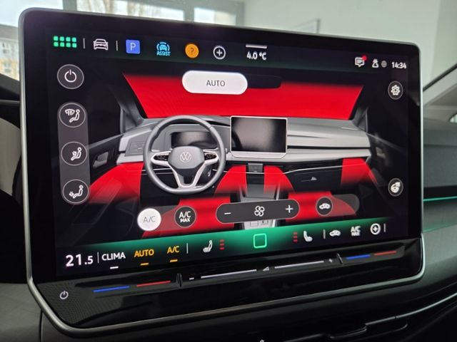 Golf VIII Variant Life 2.0 TDI LED APP ACC KAM e