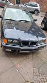 BMW Bmw 318i E36 - BMW 318: Limousine, E36