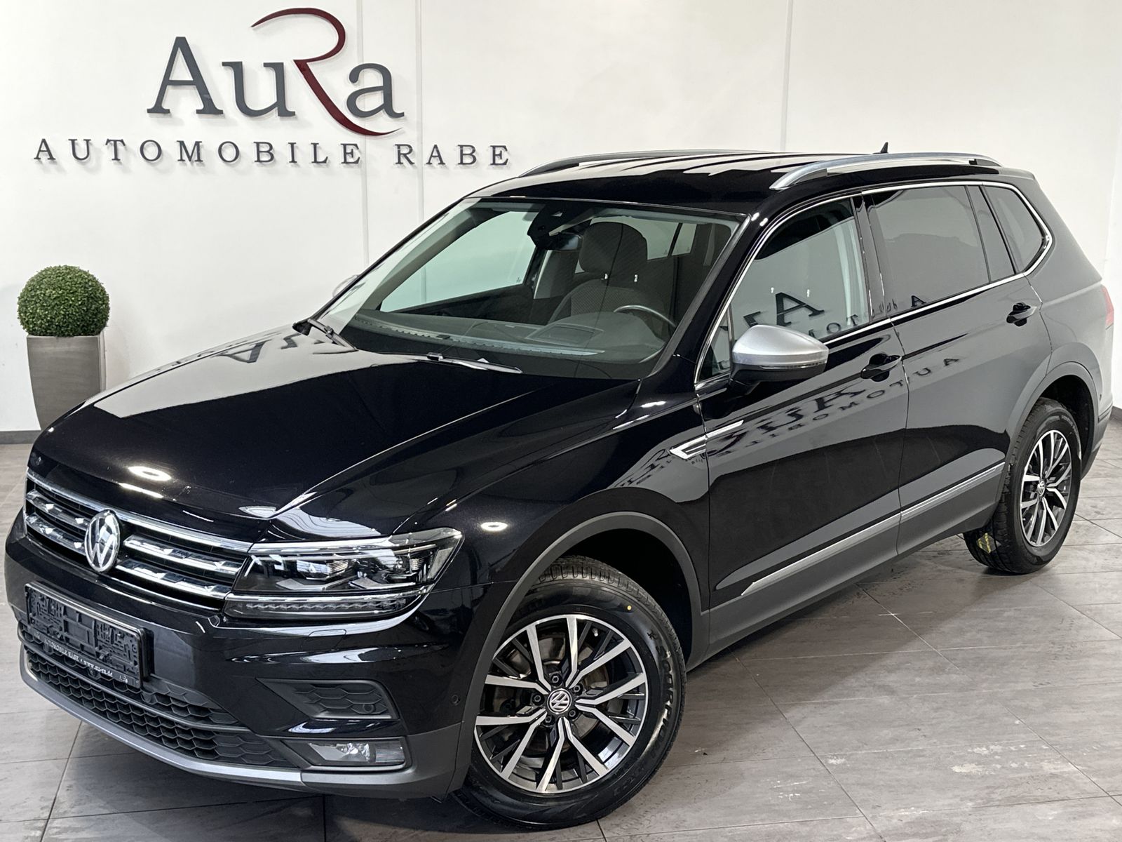 Fahrzeugabbildung Volkswagen Tiguan Allspace 2.0 TDI DSG CL NAV+LED+ACC+360°