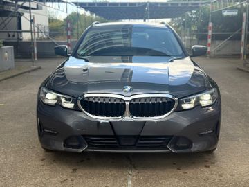 BMW 320 - 2