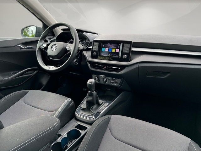 Fahrzeugabbildung SKODA Fabia 1.0l Selection LED+TEMPOMAT+SMARTLINK+++