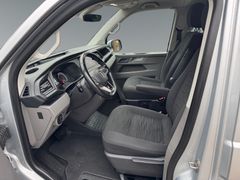 Fahrzeugabbildung Volkswagen T6.1 Caravelle Comfort Navi LED el.Tür Klimaaut.