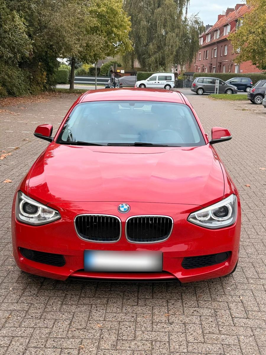 BMW 114