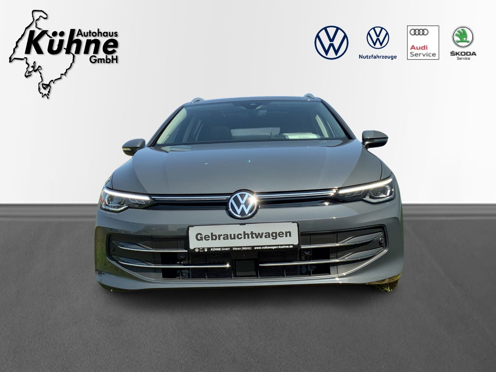 Golf VIII 1.5 eTSI Business, Navi, AHK, Pano.