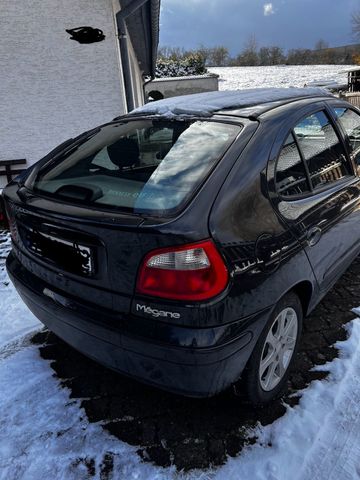 Renault Megane 1 1,6l16V 107 ps