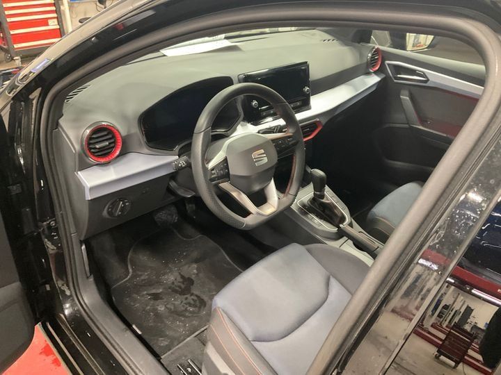 Fahrzeugabbildung SEAT Ibiza FR TSI DSG *Cam*LED*Sitzhzg*PDC*APP*ACC*