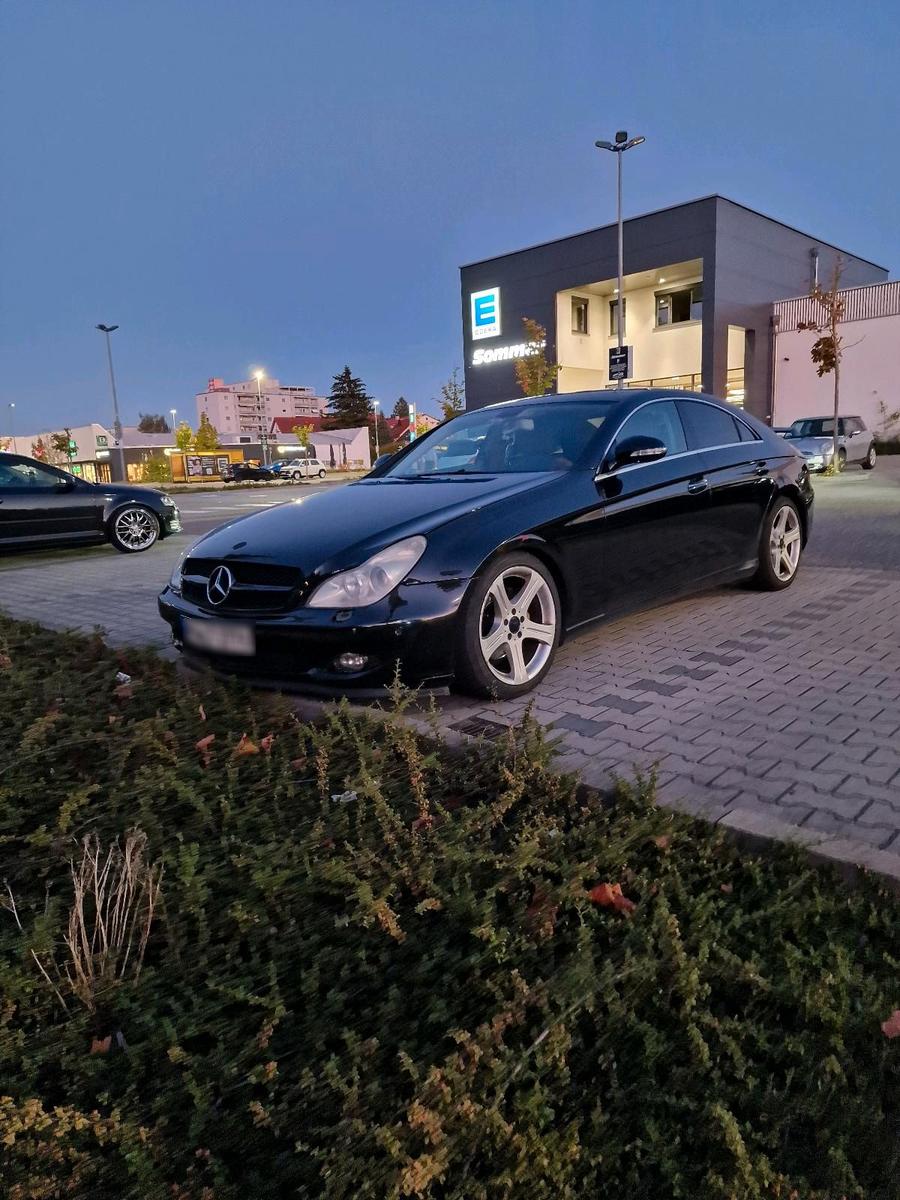 Mercedes-Benz CLS 320