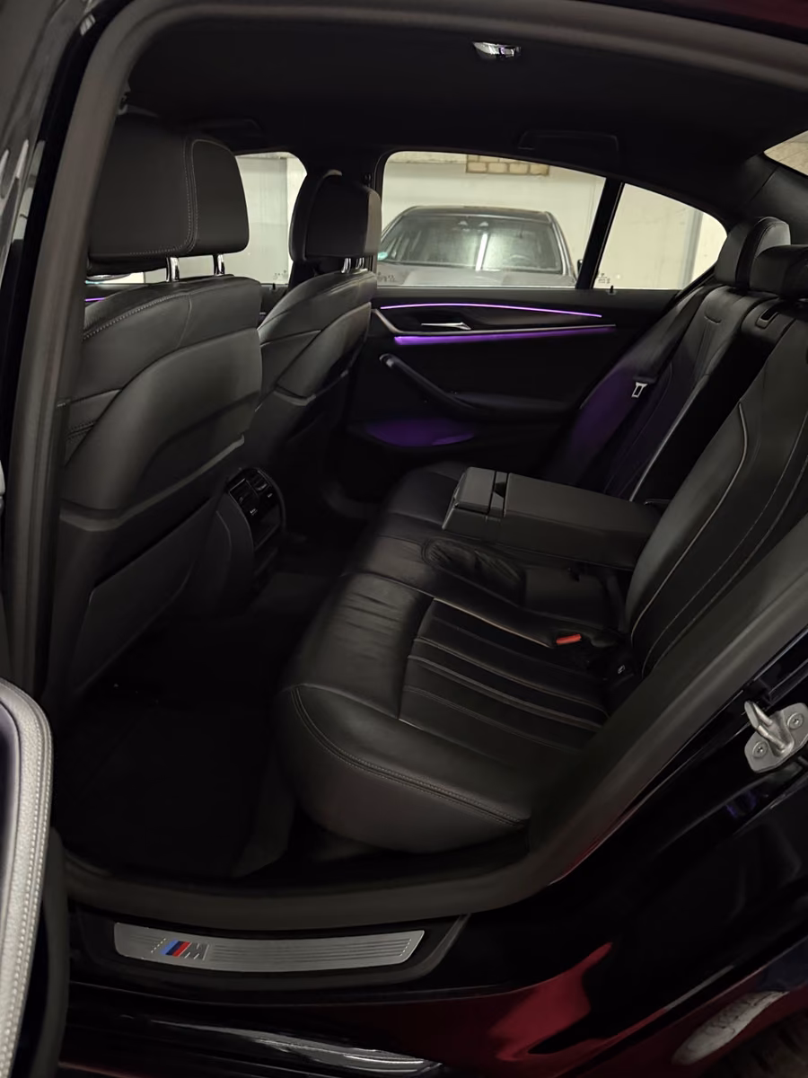 BMW 530i Limousine M Sport AHK Laser Assist 1 Hand