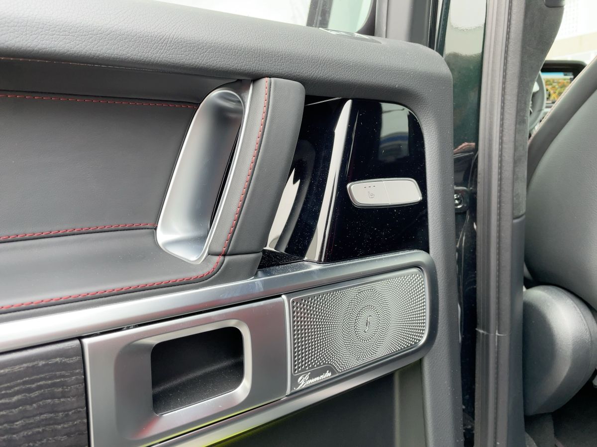 Fahrzeugabbildung Mercedes-Benz G 400 d AMG/AHK/Burmester/360°