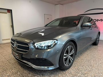 Mercedes E 200 - 3