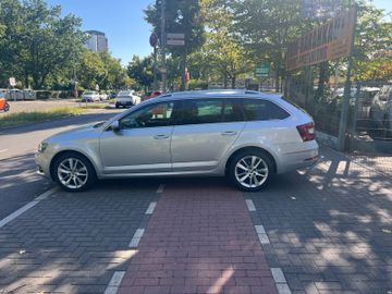 Skoda Octavia - 1