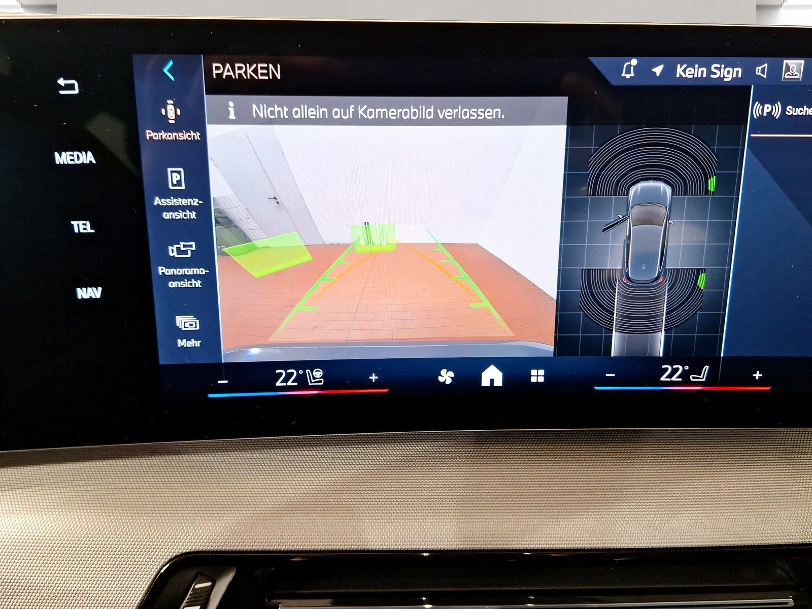 BMW 220 Active Tourer - Bild 19