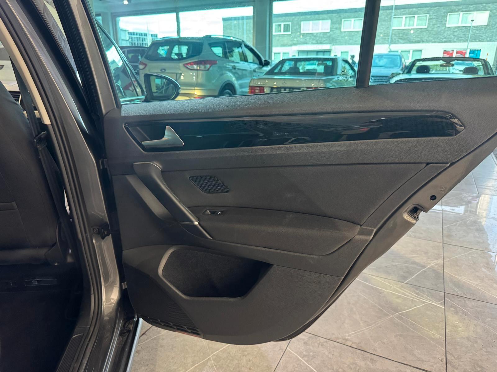 Volkswagen Golf Sportsvan VII Sound BMT*Navi*AHK