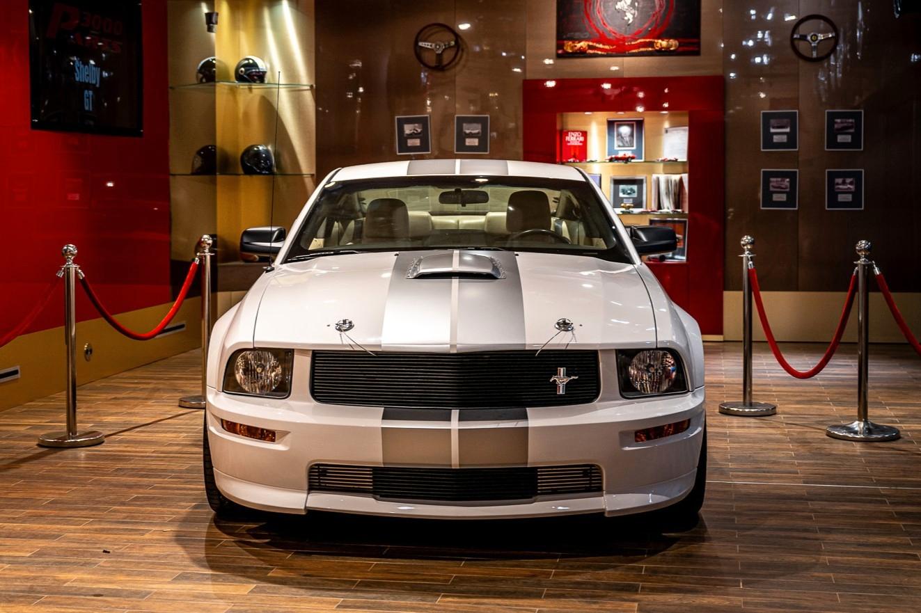 Ford Shelby GT