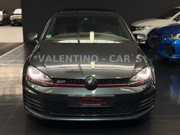 Volkswagen Golf - 3