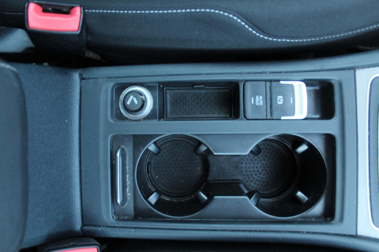 Volkswagen Golf 2015 — photo 26