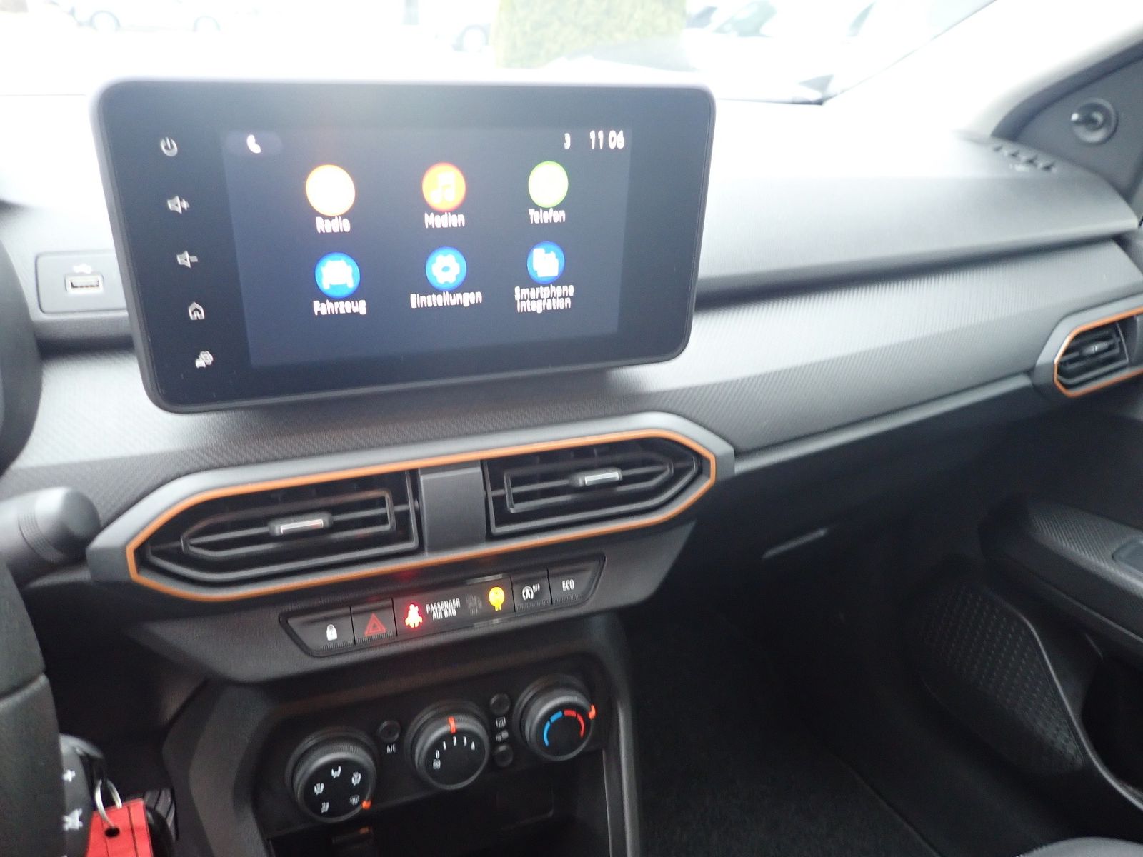 Fahrzeugabbildung Dacia Sandero III Stepway Essential TCe 90