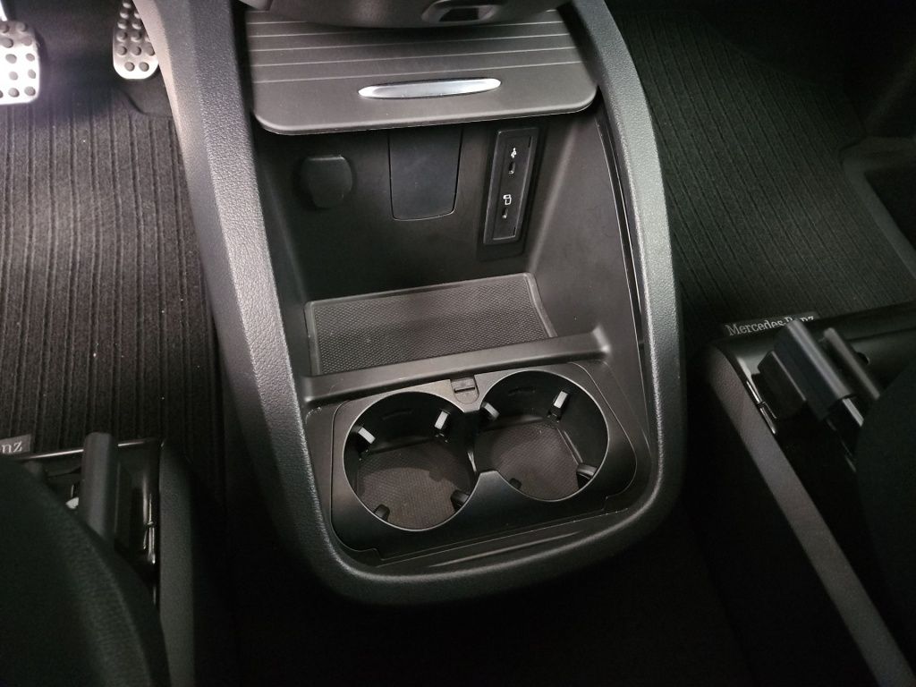 Fahrzeugabbildung Mercedes-Benz V 300 Marco Polo ED 4x4 AMG SOUND SD AIRMATIC