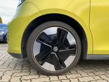 Volkswagen ID. Buzz Pro IQ.LIGHT Rear View 21" - Volkswagen ID. Buzz: Automatik