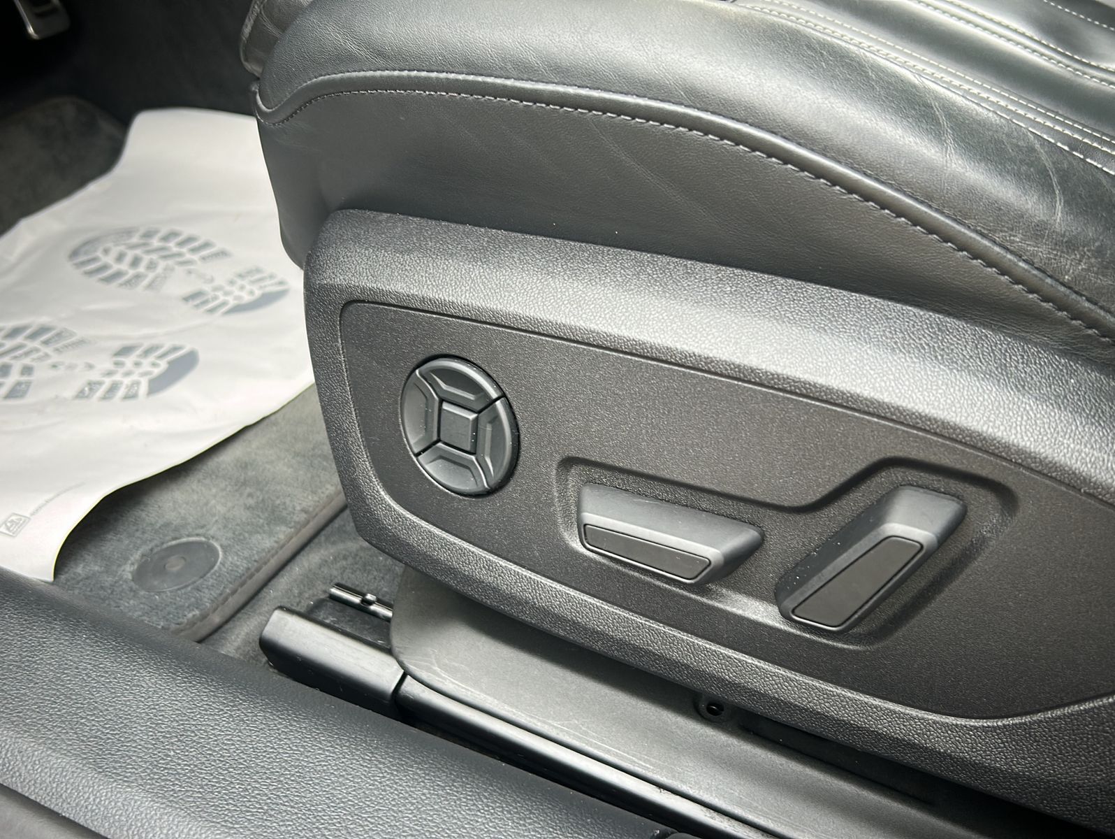 Fahrzeugabbildung Audi A7 50 TDI quattro S-Line Sport / Plus