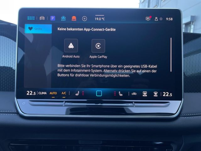 Tiguan 1.5 eTSI DSG Klima,Kamera,SHZ,AHK,ACC,LED