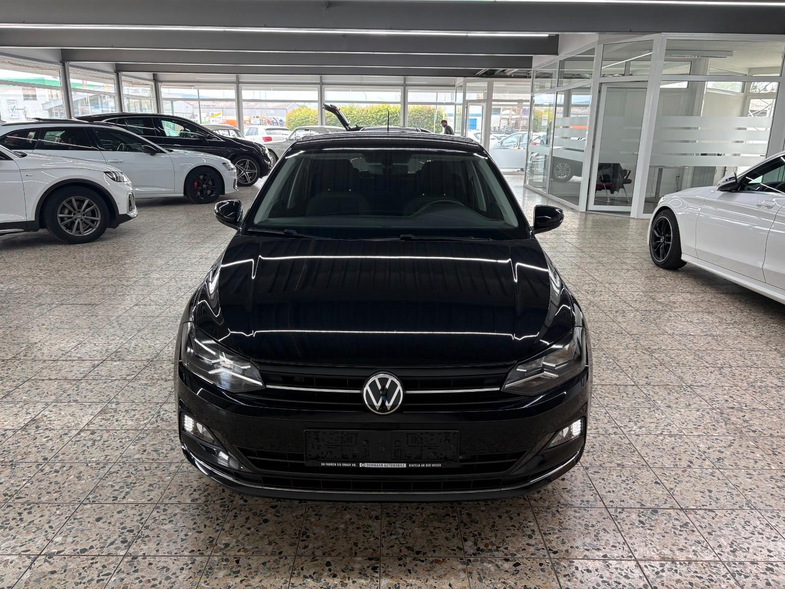 Volkswagen Polo VI Highline/CarPlay.DC/4SeasonALU/Automatik